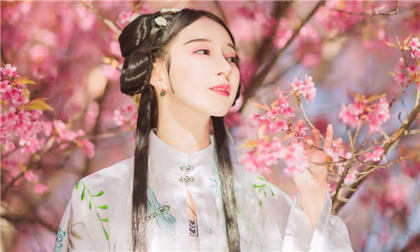 洛扎供卵试管婴儿：助您实现家庭梦想的科学方案